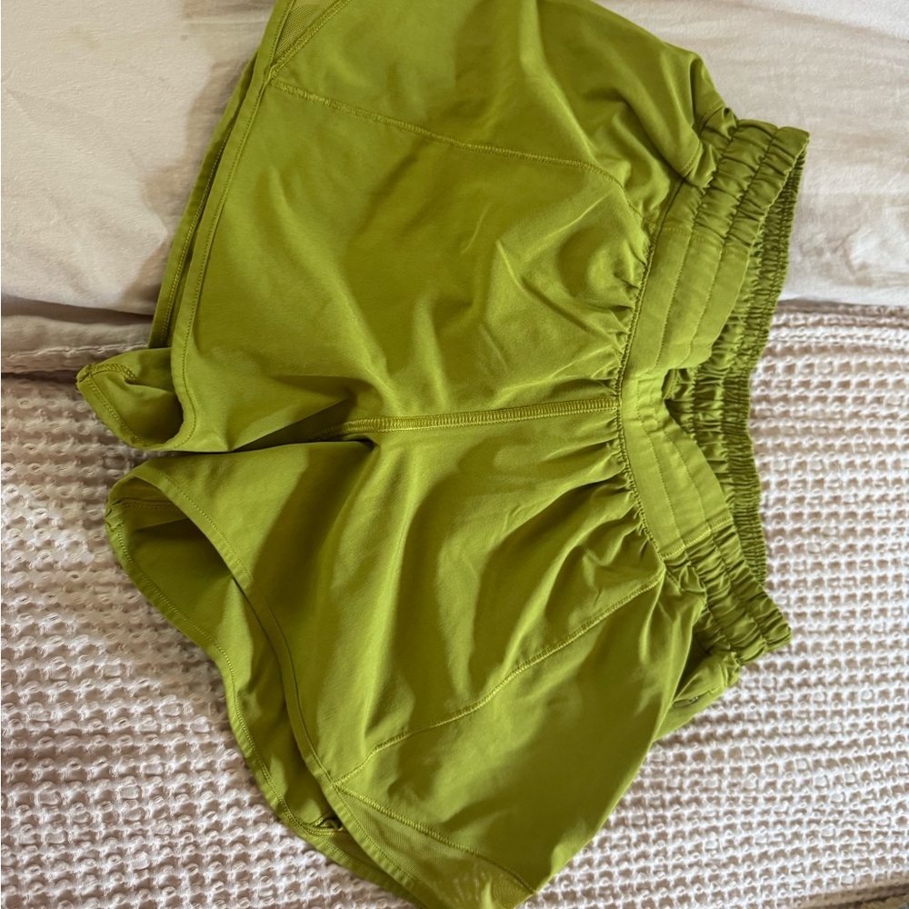 Lululemon Athletica Green Athletic Shorts Lightweight Elastic Waist
